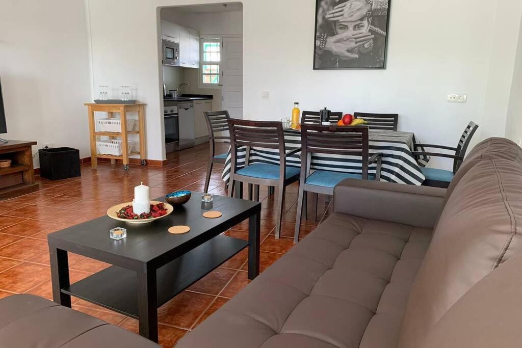Apartamento Bastian Casas Verdes Costa Teguise Extérieur photo